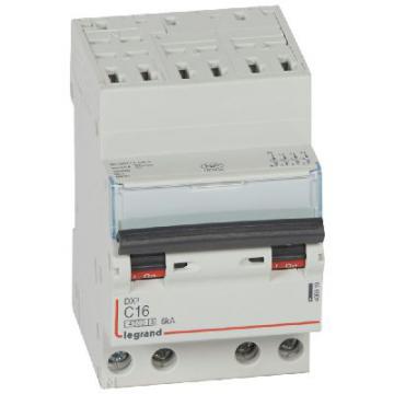  DX3 4P C16 4500A/6KA AUTO 